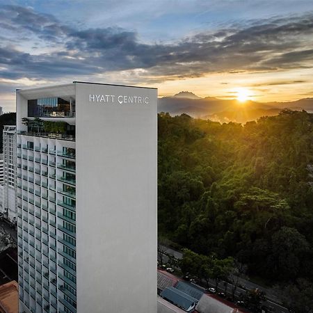 Отель Hyatt Centric Кота-Кинабалу Экстерьер фото