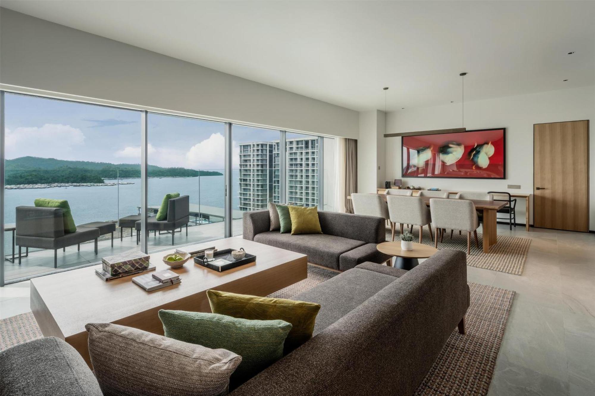 Отель Hyatt Centric Кота-Кинабалу Экстерьер фото
