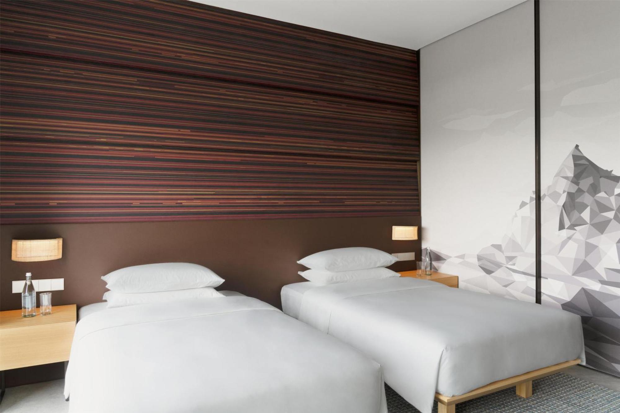 Отель Hyatt Centric Кота-Кинабалу Экстерьер фото