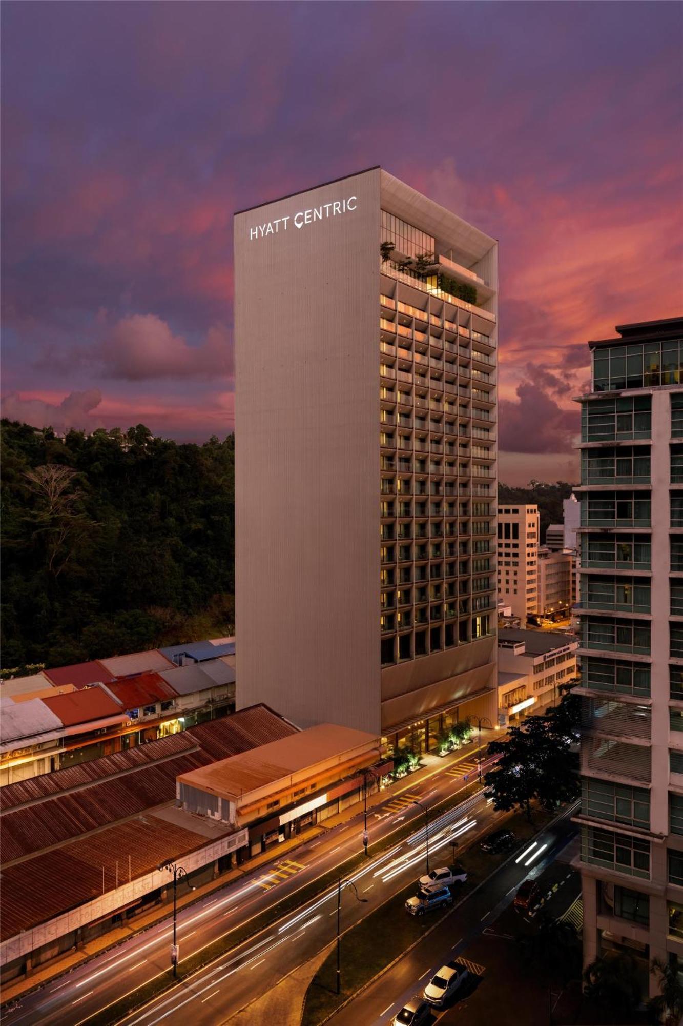 Отель Hyatt Centric Кота-Кинабалу Экстерьер фото